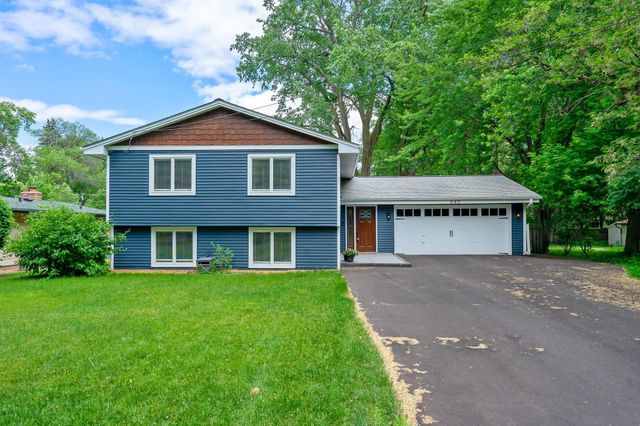 540 Orchid Lane N, Plymouth, MN 55447