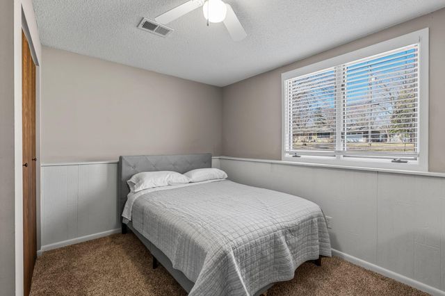 540 Orchid Lane N, Plymouth, MN 55447