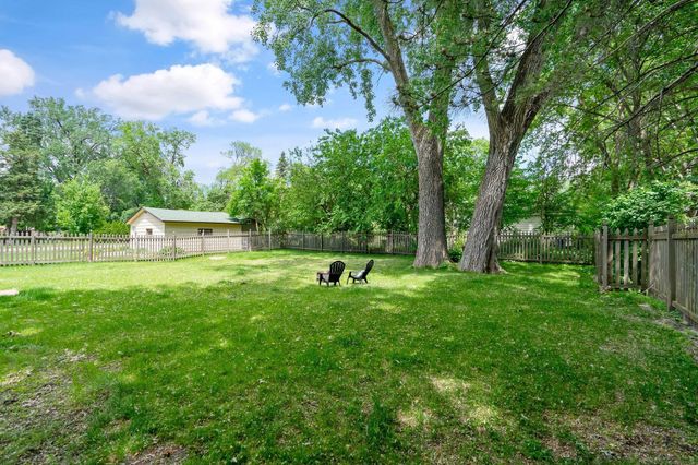 540 Orchid Lane N, Plymouth, MN 55447