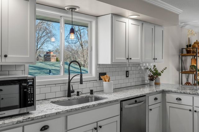 540 Orchid Lane N, Plymouth, MN 55447