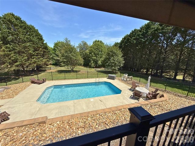 218 Hauss Road, Lincolnton, NC 28092
