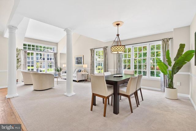 1273 LAMPLIGHTER WAY, Reston, VA 20194