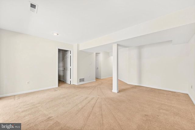 1273 LAMPLIGHTER WAY, Reston, VA 20194