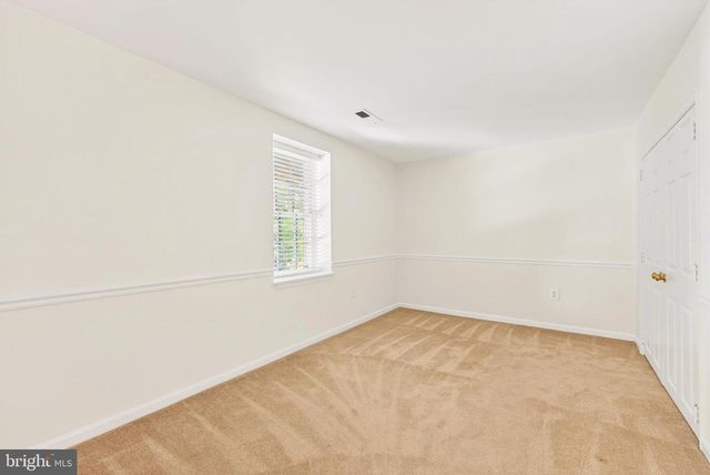 1273 LAMPLIGHTER WAY, Reston, VA 20194