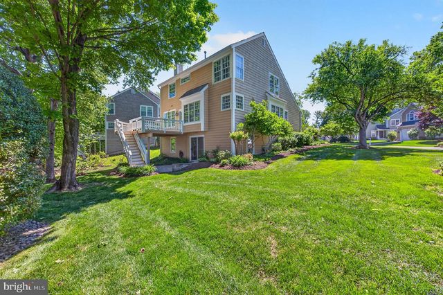 1273 LAMPLIGHTER WAY, Reston, VA 20194