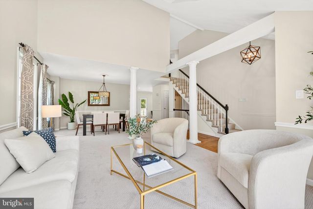 1273 LAMPLIGHTER WAY, Reston, VA 20194