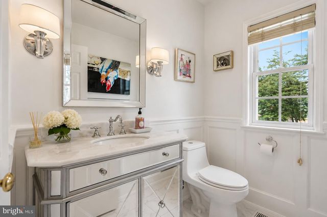 96 MULLEN DR, Sicklerville, NJ 08081