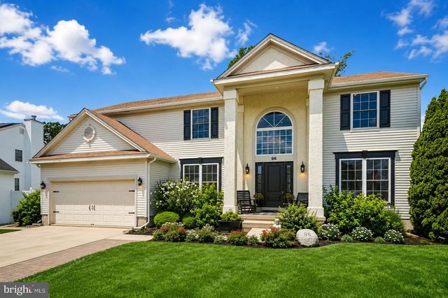 96 MULLEN DR, Sicklerville, NJ 08081