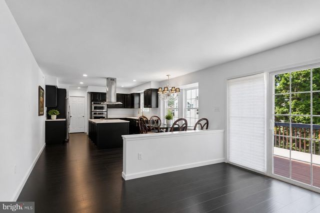 96 MULLEN DR, Sicklerville, NJ 08081
