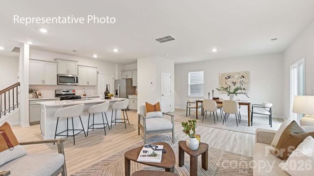 1418 Mammoth Road, Hickory, NC 28602