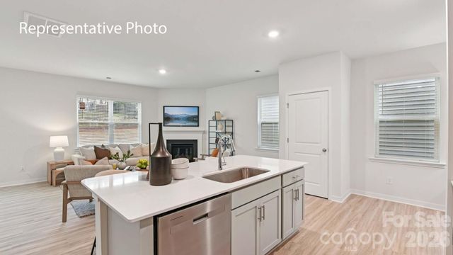 1418 Mammoth Road, Hickory, NC 28602