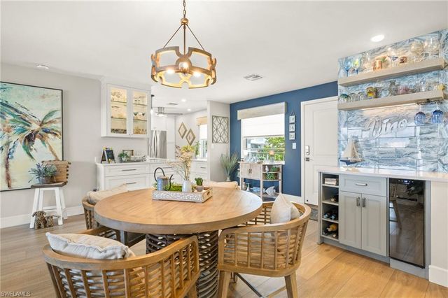 1140 LITTLE NECK CT D37, Naples, FL 34102