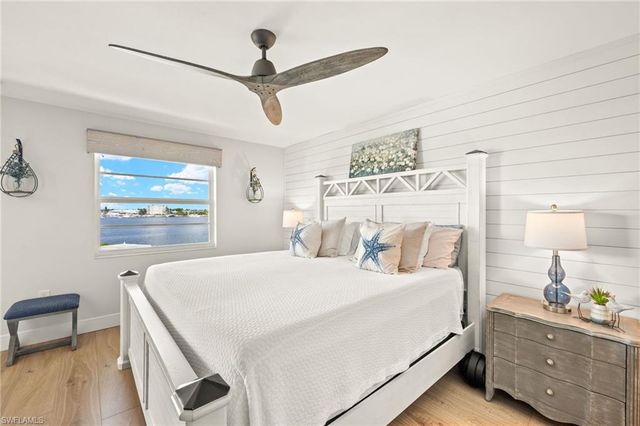 1140 LITTLE NECK CT D37, Naples, FL 34102