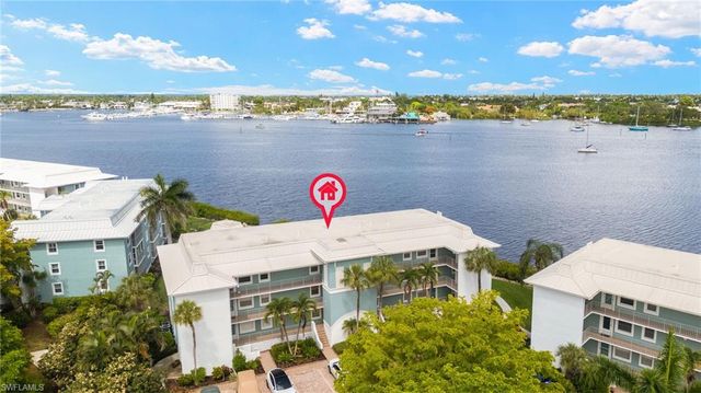 1140 LITTLE NECK CT D37, Naples, FL 34102