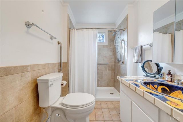 1826 Arlington Road, Roanoke, VA 24015