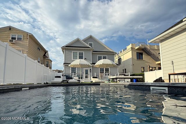 105 11th Avenue, Belmar, NJ 07719