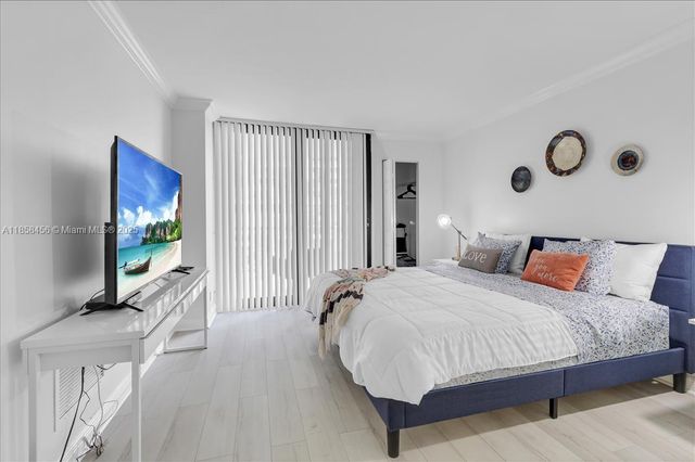 3000 N Ocean Dr 3B, Singer Island, FL 33404