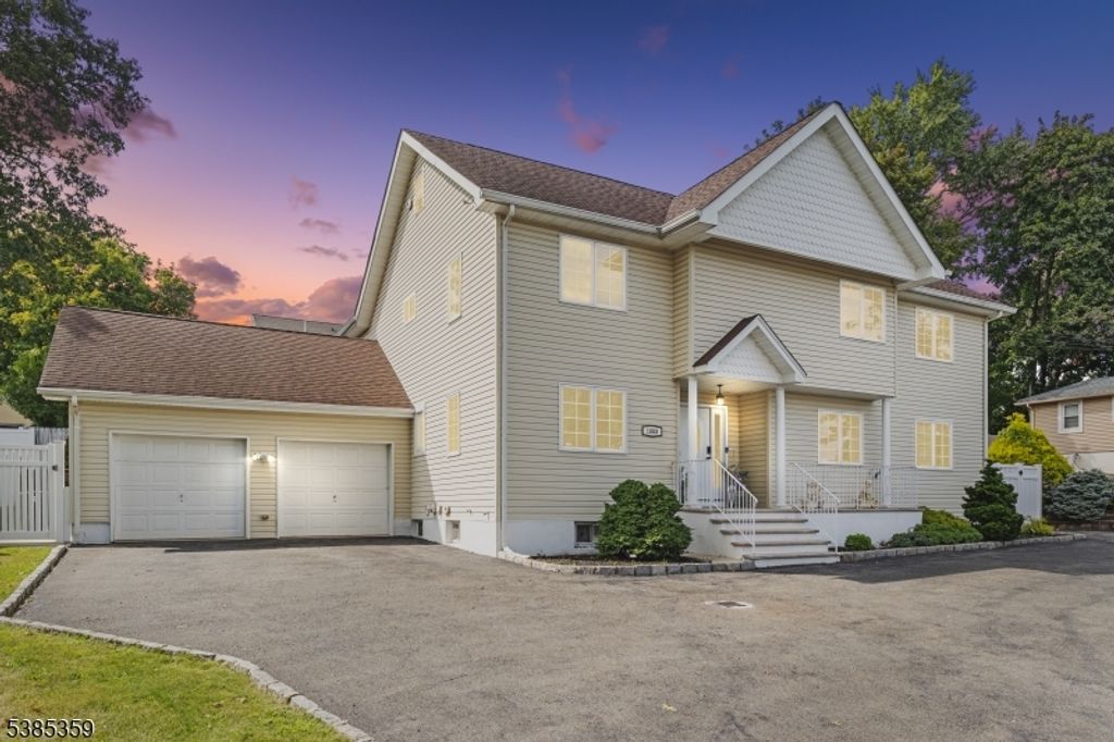 1553 Alps Rd, Wayne Twp., NJ 07470