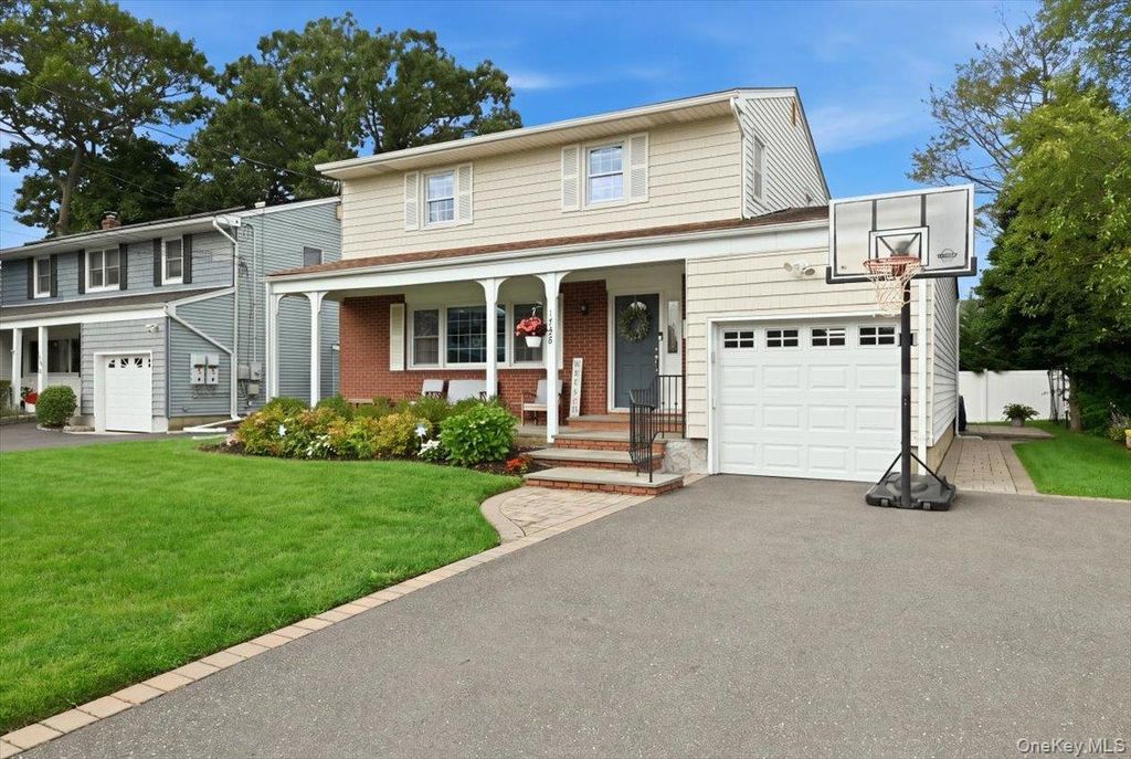 1798 Hannington Avenue, Wantagh, NY 11793 — photo 4
