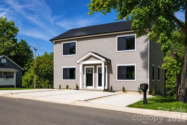 244 S CALDWELL Avenue, Conover, NC 28613