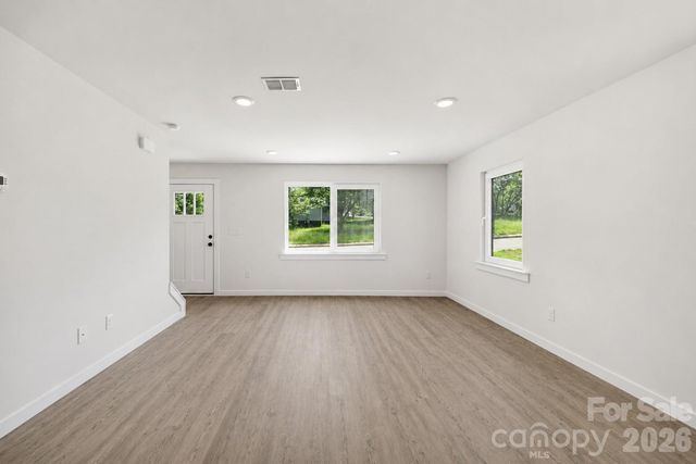 244 S CALDWELL Avenue, Conover, NC 28613