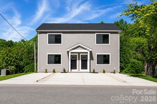 244 S CALDWELL Avenue, Conover, NC 28613