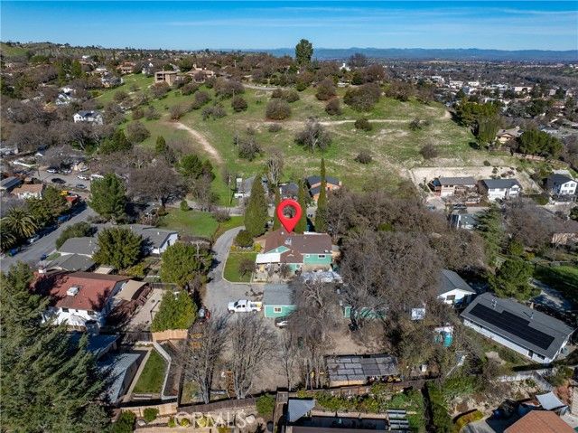 170 Pacific Avenue, Paso Robles, CA 93446