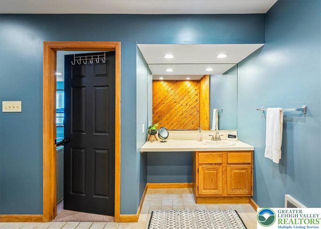 9 Gregory Place, Kidder Twp, PA 18624