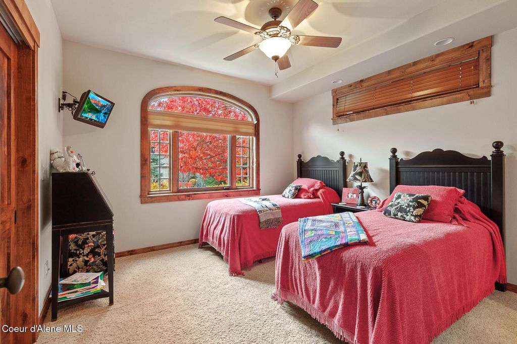 2240 E WOODSTONE DR, Hayden, ID 83835 photo 26