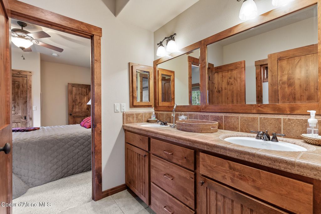 2240 E WOODSTONE DR, Hayden, ID 83835 photo 29