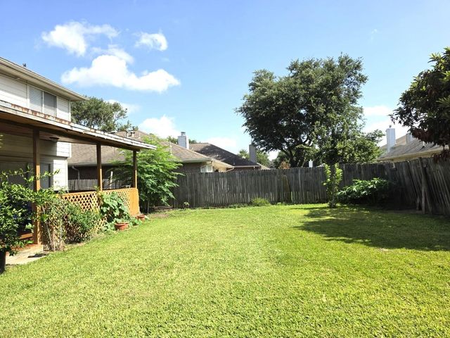 9023 Dragonwood Trail, Houston, TX 77083