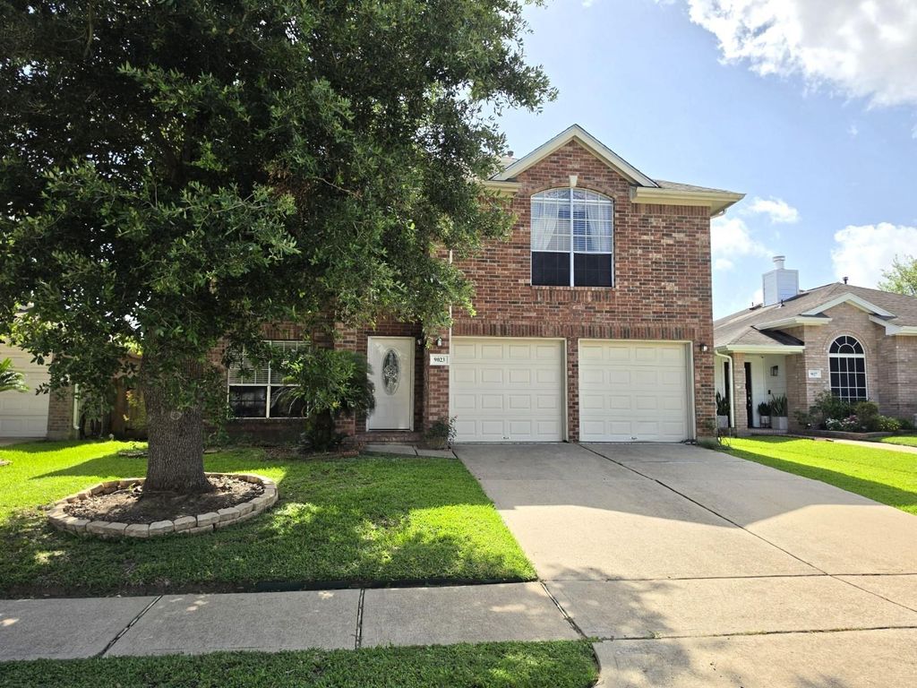9023 Dragonwood Trail, Houston, TX 77083