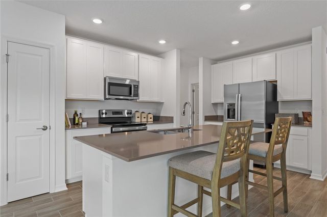 1243 SAND TRAP COURT, Daytona Beach, FL 32124
