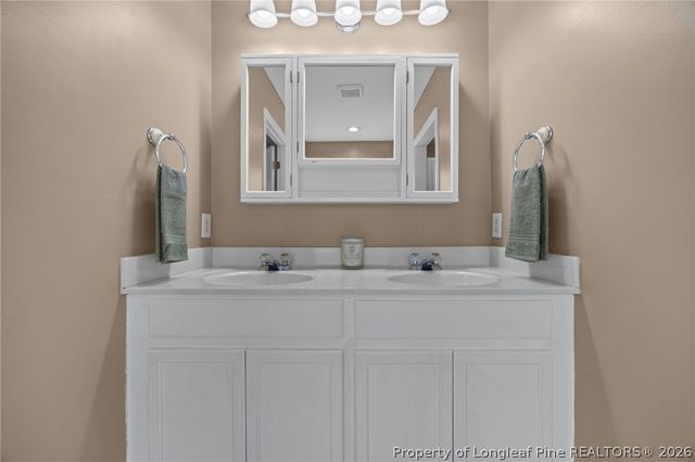 428 Dunbar Drive, Lillington, NC 27546