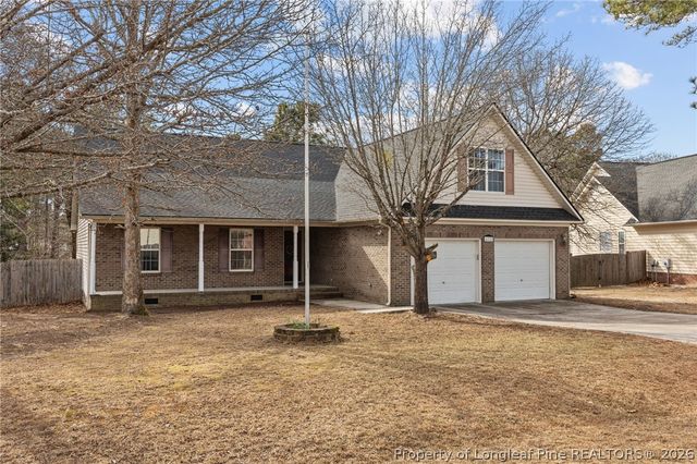 428 Dunbar Drive, Lillington, NC 27546