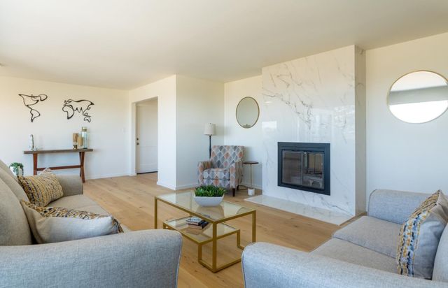 15 Buckland Court, San Carlos, CA 94070