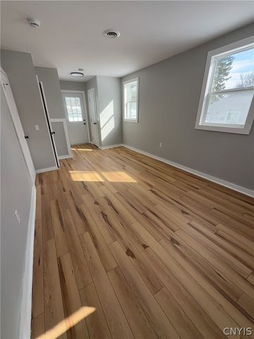 125 Standart Avenue, Auburn, NY 13021