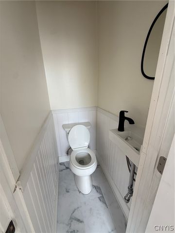 125 Standart Avenue, Auburn, NY 13021