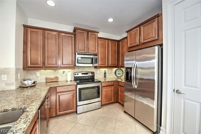 3517 Crosswater DR, North Fort Myers, FL 33917