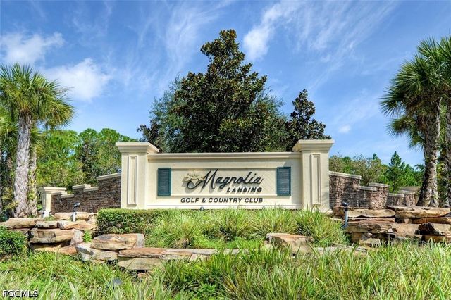 3517 Crosswater DR, North Fort Myers, FL 33917