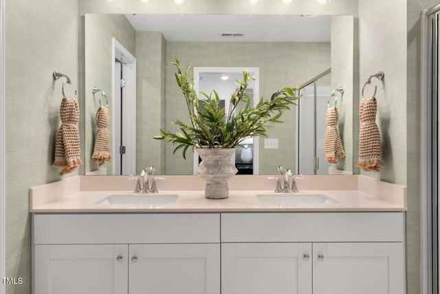 160 Siebold Street, Garner, NC 27529