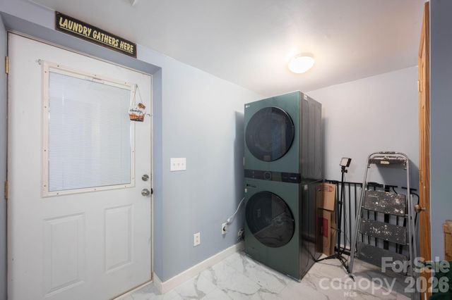 827 Brookwood Drive, Mooresville, NC 28115
