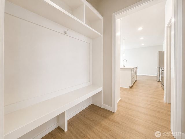 10420 SW 113th Street Ct, Lakewood, WA 98498