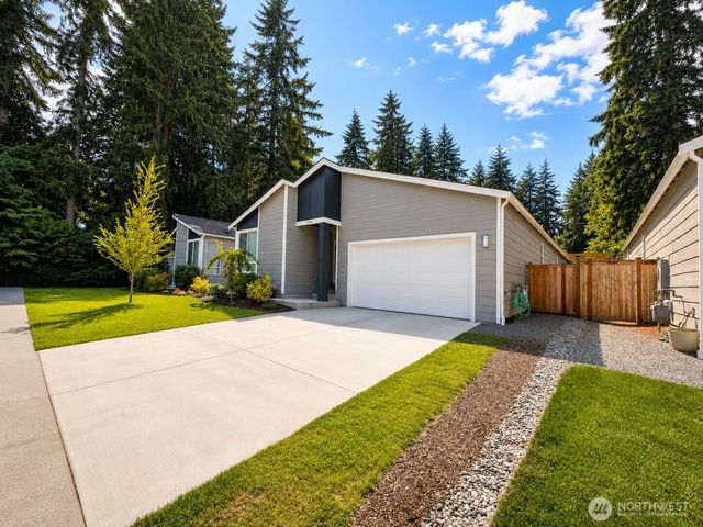 10420 SW 113th Street Ct, Lakewood, WA 98498