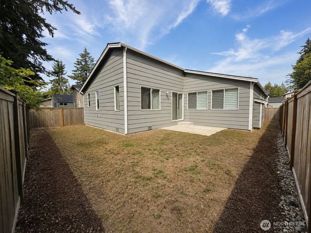 10420 SW 113th Street Ct, Lakewood, WA 98498