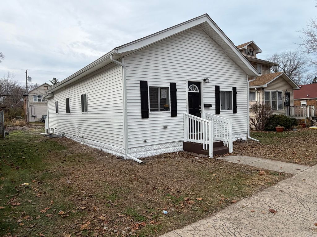 3744 Washington Street, Gary, IN 46408