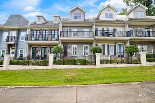 101 N Fairhope Court 16, Fairhope, AL 36532