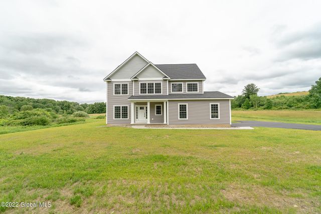 8 Creek Road, Wynantskill, NY 12198