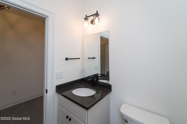 8 Creek Road, Wynantskill, NY 12198