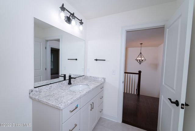 8 Creek Road, Wynantskill, NY 12198